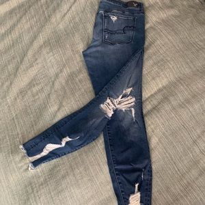 American Eagle Distressed jeggings